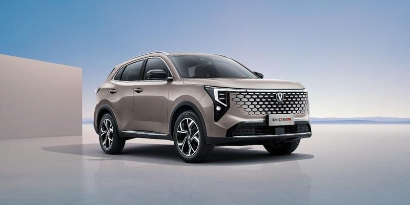 Полноприводный Changan CS75 Plus IV поколения