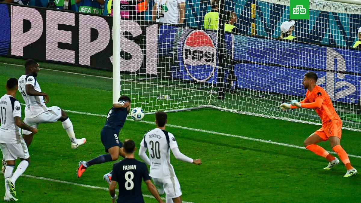    Фото: Associated Press © 2025, Denes Erdos