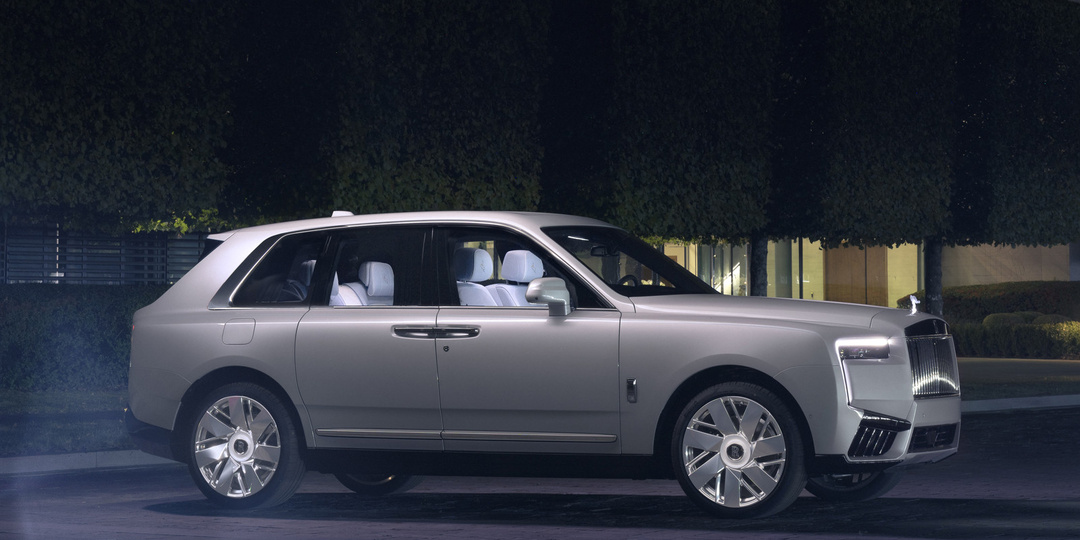 Rolls-Royce создал эксклюзивную космическую версию Cullinan
