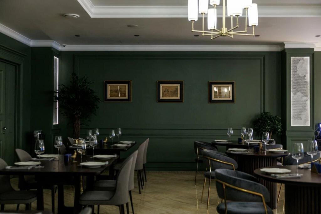 Интерьер ресторана «Наследие»