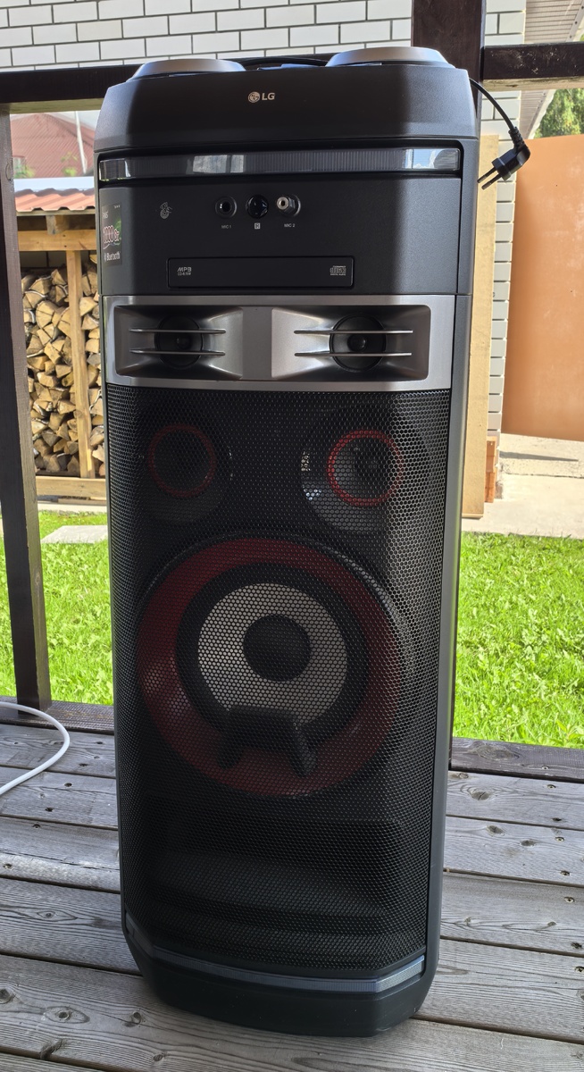 Очень громкий аппарат.