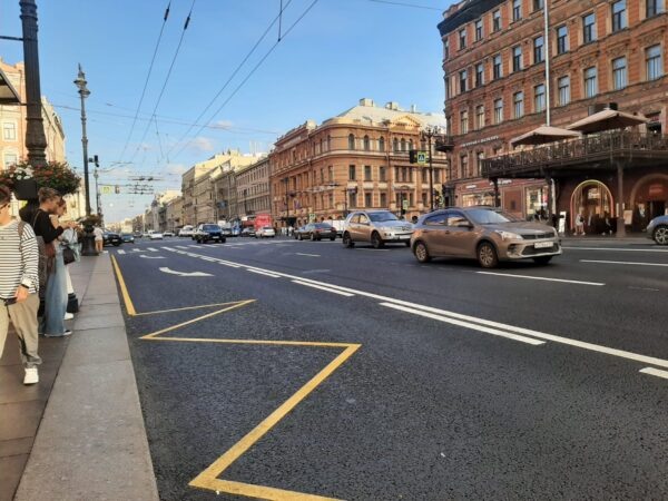 Невский пропект в 2026 году останется проходным и проездным, но без летних веранд