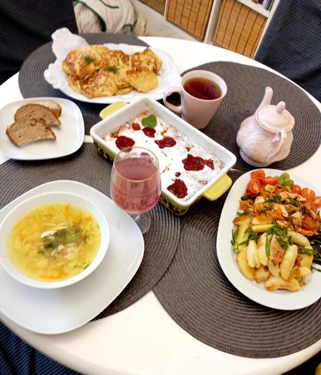  Обед в будний день