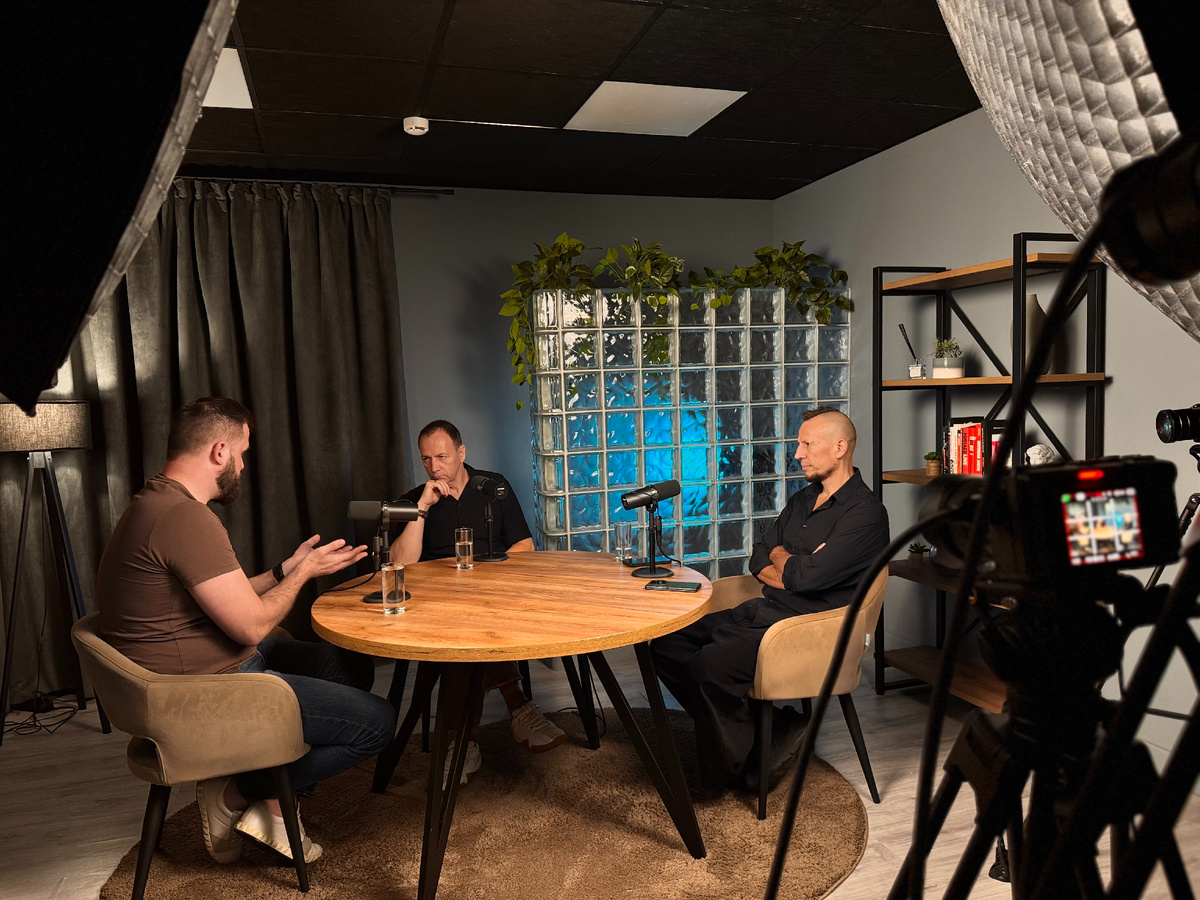 Съемка интервью в студии