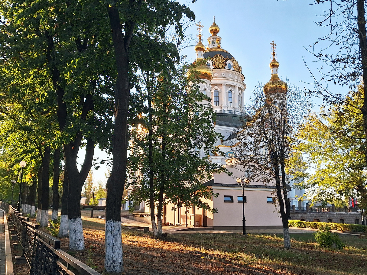 Золотые купола.Фото автора.