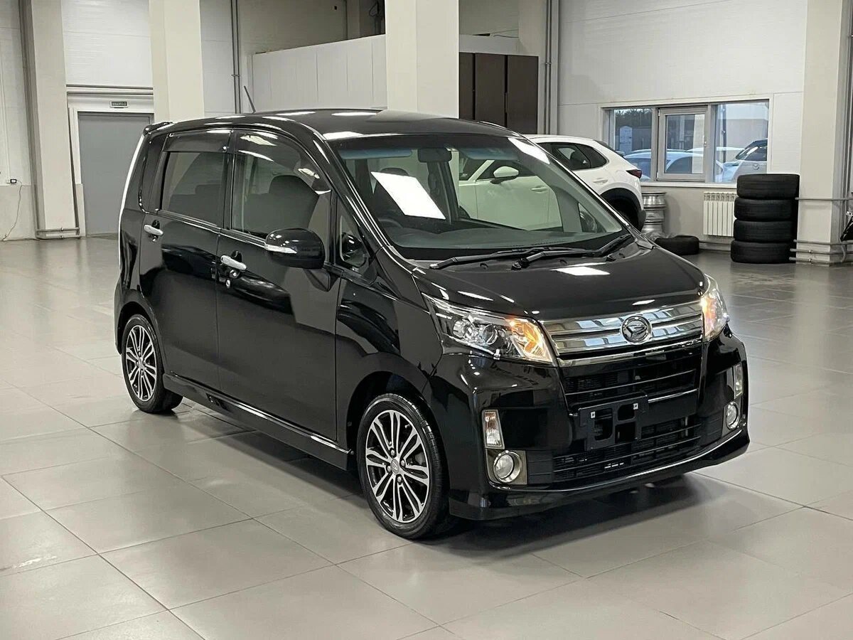 Фото из открытых источников. В черном цвете автомобиль очень красив