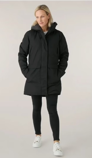 Карманы глубокие... Денег влезет много.