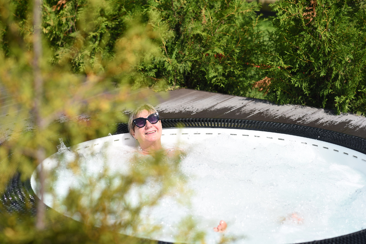 "Барская купель" с аэромассажем