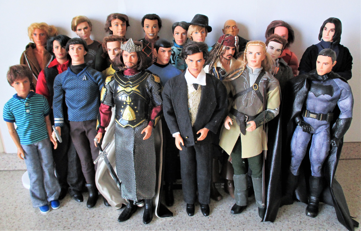 большая часть Кенов от Маттел из моей коллекции