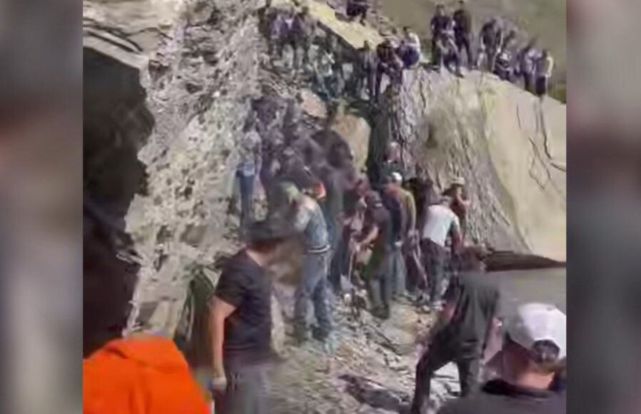     / Источник: Кадр из видео