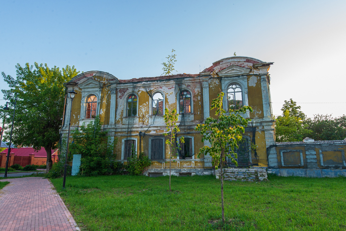 ул. Первомайская, д. 23