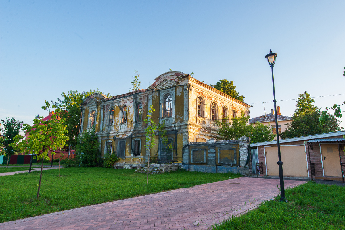 ул. Первомайская, д. 23