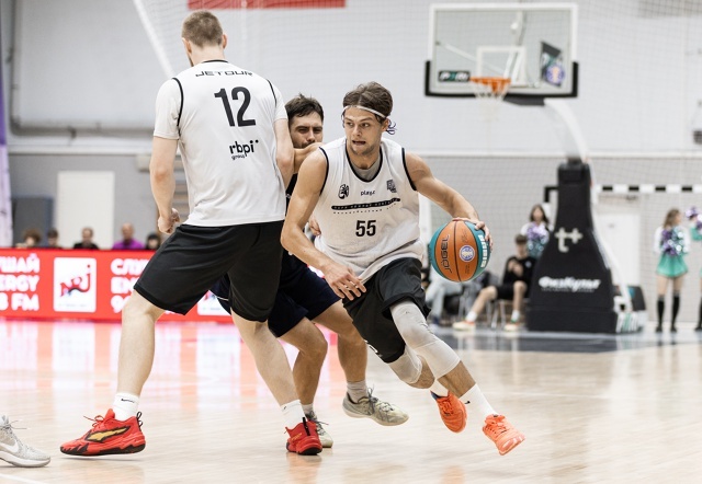    Перед стартом нового сезона наши баскетболисты получают отличную игровую практику