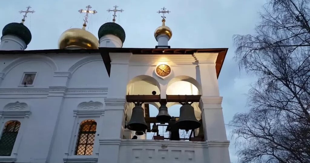 В ТИШИНЕ С БОГОМ