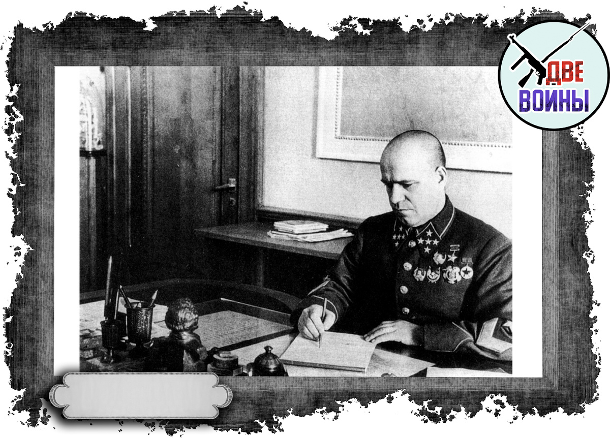 Жуков во время работы над отчетом. Фото в свободном доступе.