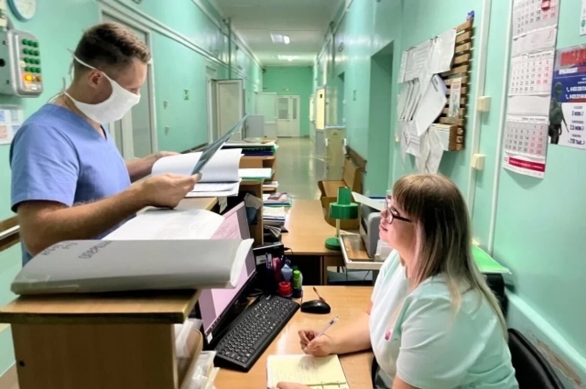    Врачи в Приморье спасли жизнь годовалого малыша, на которого упал шкаф