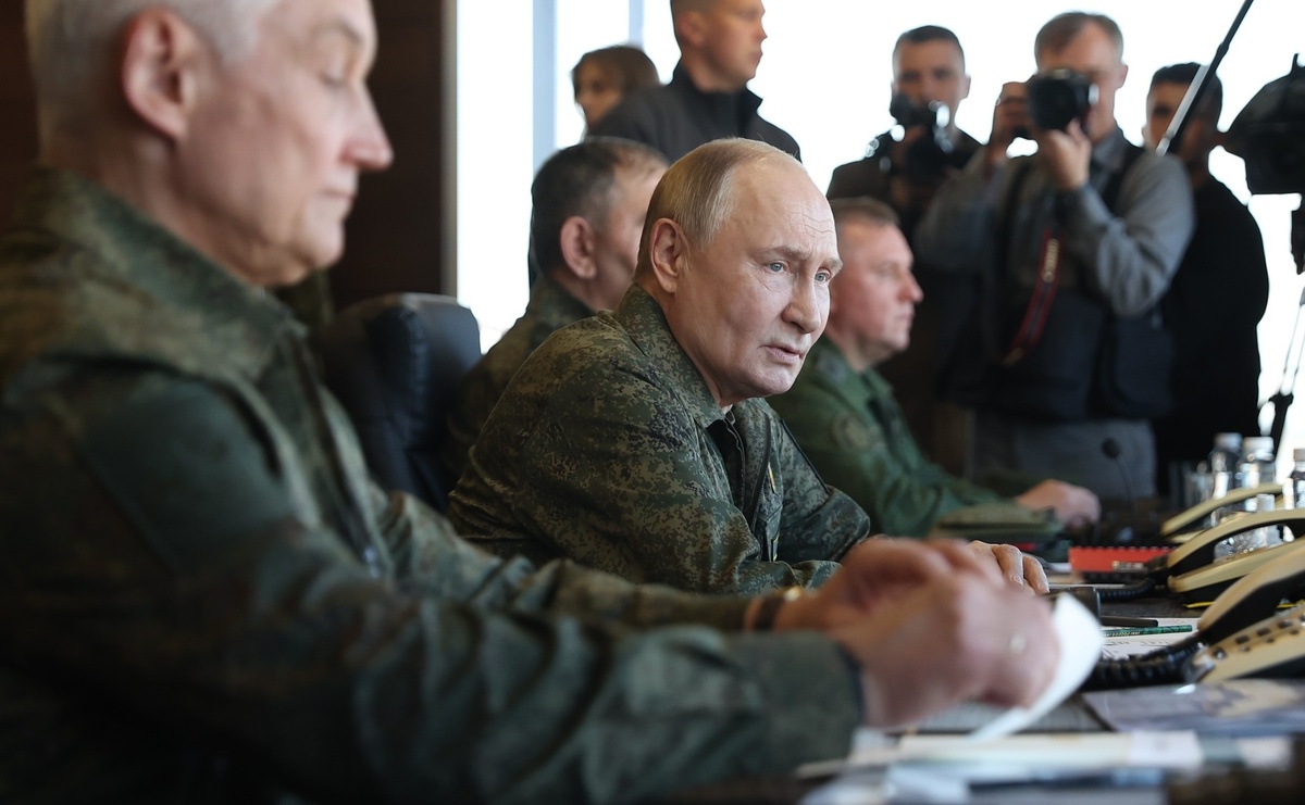 Появление Владимира Путина в военной форме вызвало удивление в Польше.  Фото: Фото: пресс-служба Администрации президента РФ / kremlin.ru