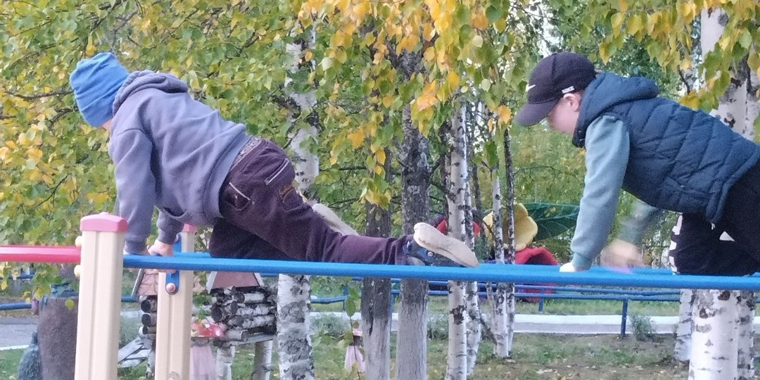 Осень, а погрустить мне некогда. Очень надеюсь выдержать