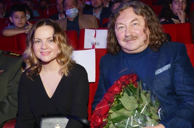    Игорь Николаев и Юлия Проскурякова. Фото: www.globallookpress.com/ Anatoly Lomokhov