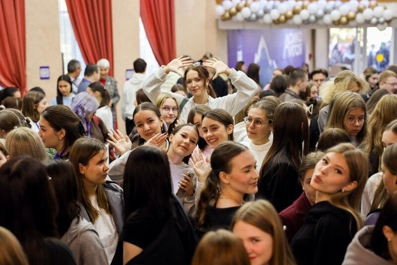 Листайте вправо, чтобы увидеть больше изображений