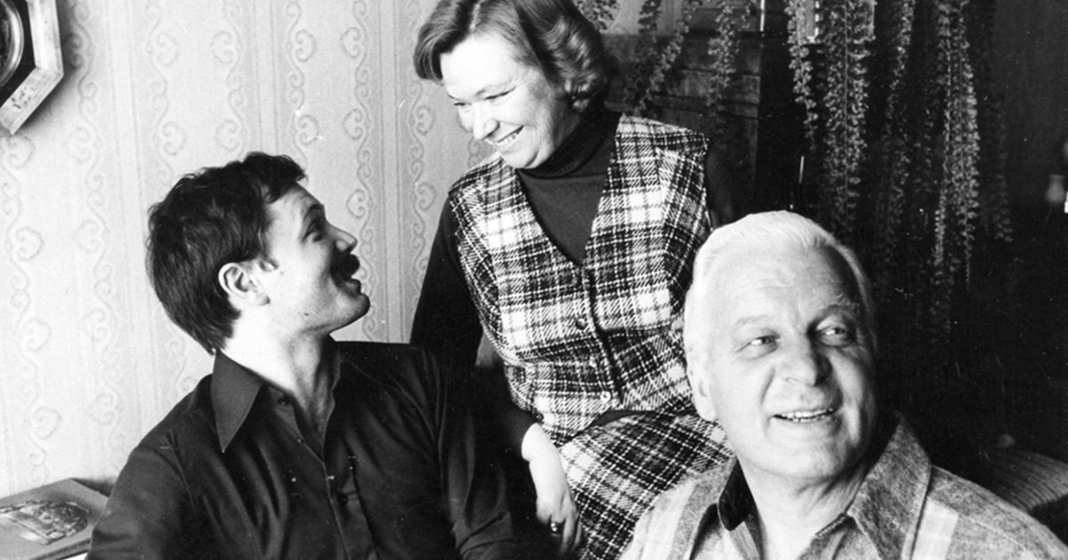 Андрей Ростоцкий с родителями