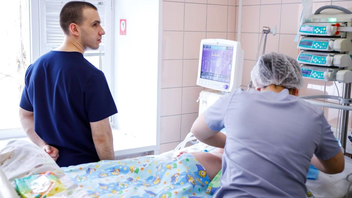    Малыша в критическом состоянии сумели спасти врачи сургутского Центра охраны материнства и детства