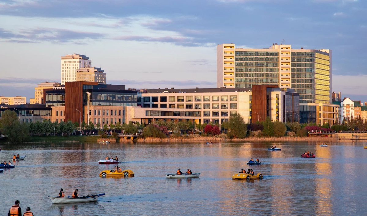 Аренда двухместного катамарана на полчаса — от 500 рублей. Фото: Евгений Ш. / Яндекс Карты