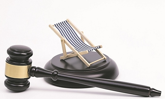    Половина отелей оказалась вне закона