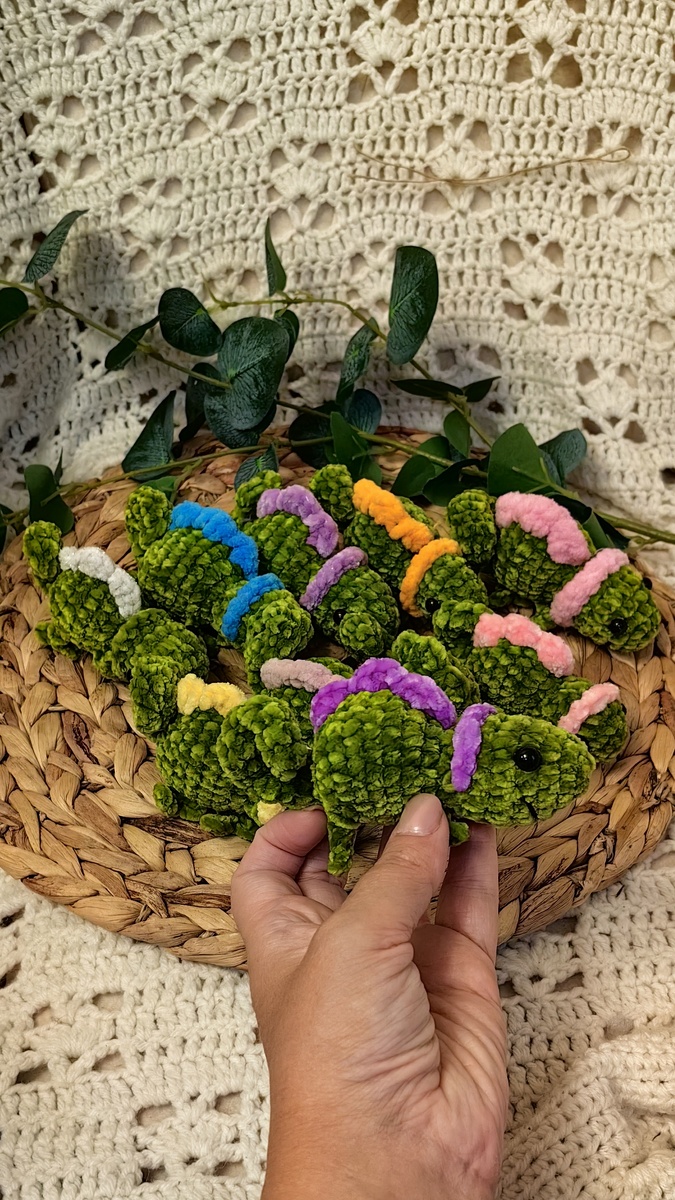 Брелок хамелион