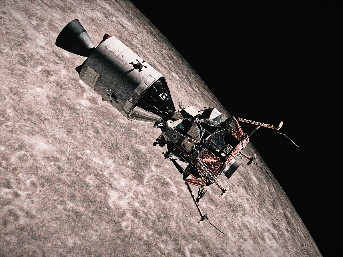 Лунный модуль Eagle