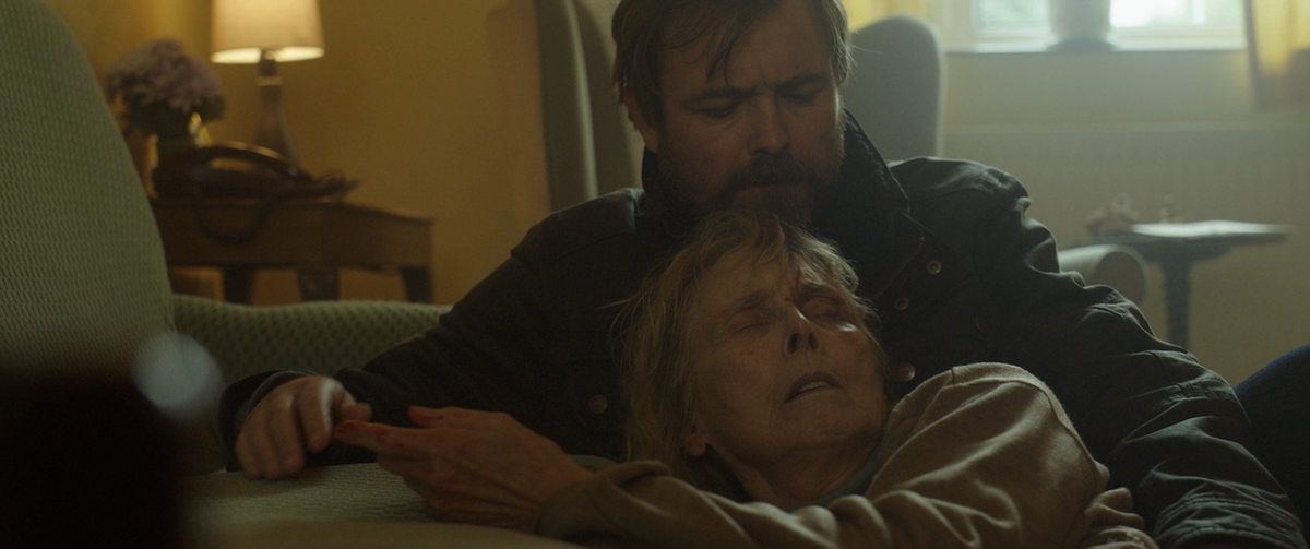 Кадр из фильма «Бычара» (2021)