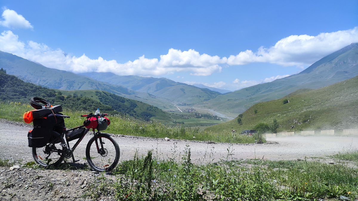 по пути на Даргавский перевал