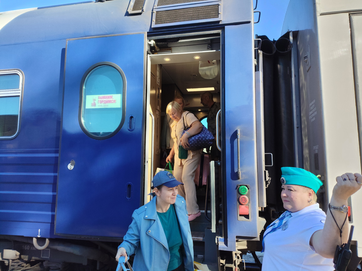 Выгружаются потихоньку...