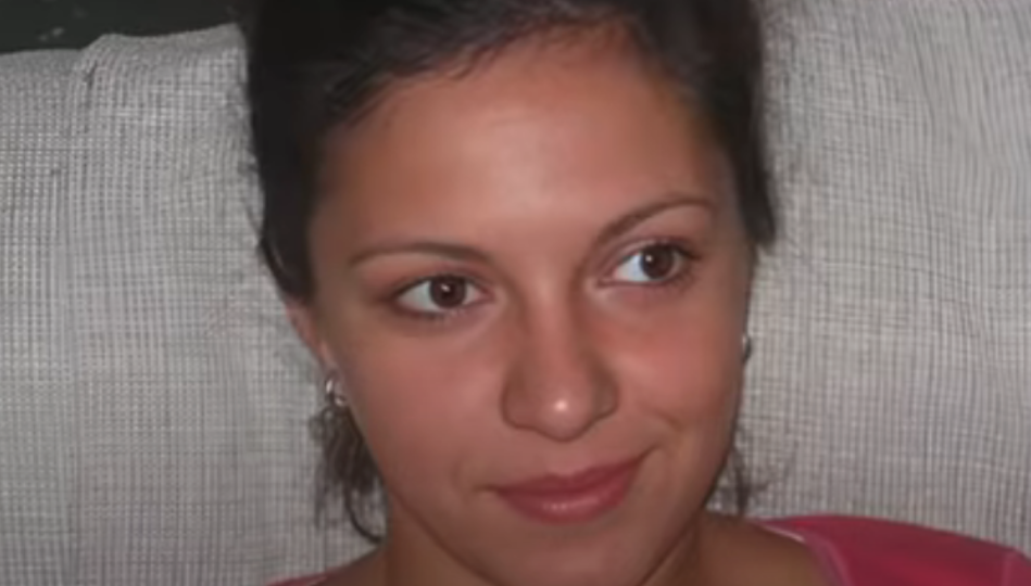 Прошло 15 лет, а её не нашли ни живой, ни мёртвой. Амалия Корабельникова бесследно исчезла в десятке метров от собственного дома