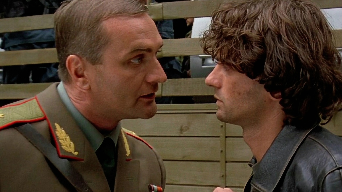 Кадр из фильма "Миротворец"