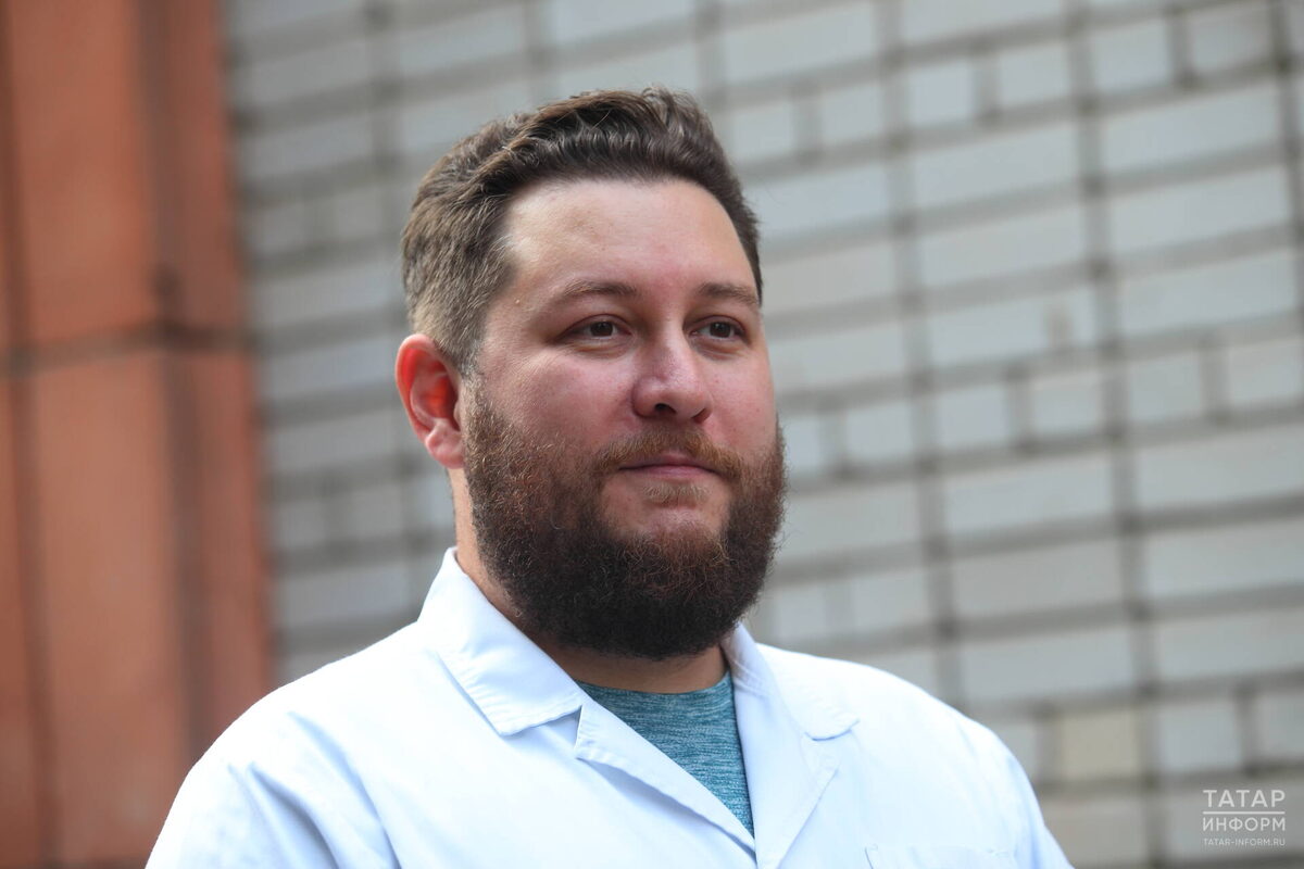 Айдар Валиев: «Иногда разговоры во сне связаны с наблюдаемым сновидением, но чаще всего они возникают из-за эмоций, пережитых днем»Фото: © Михаил Захаров / «Татар-информ»
