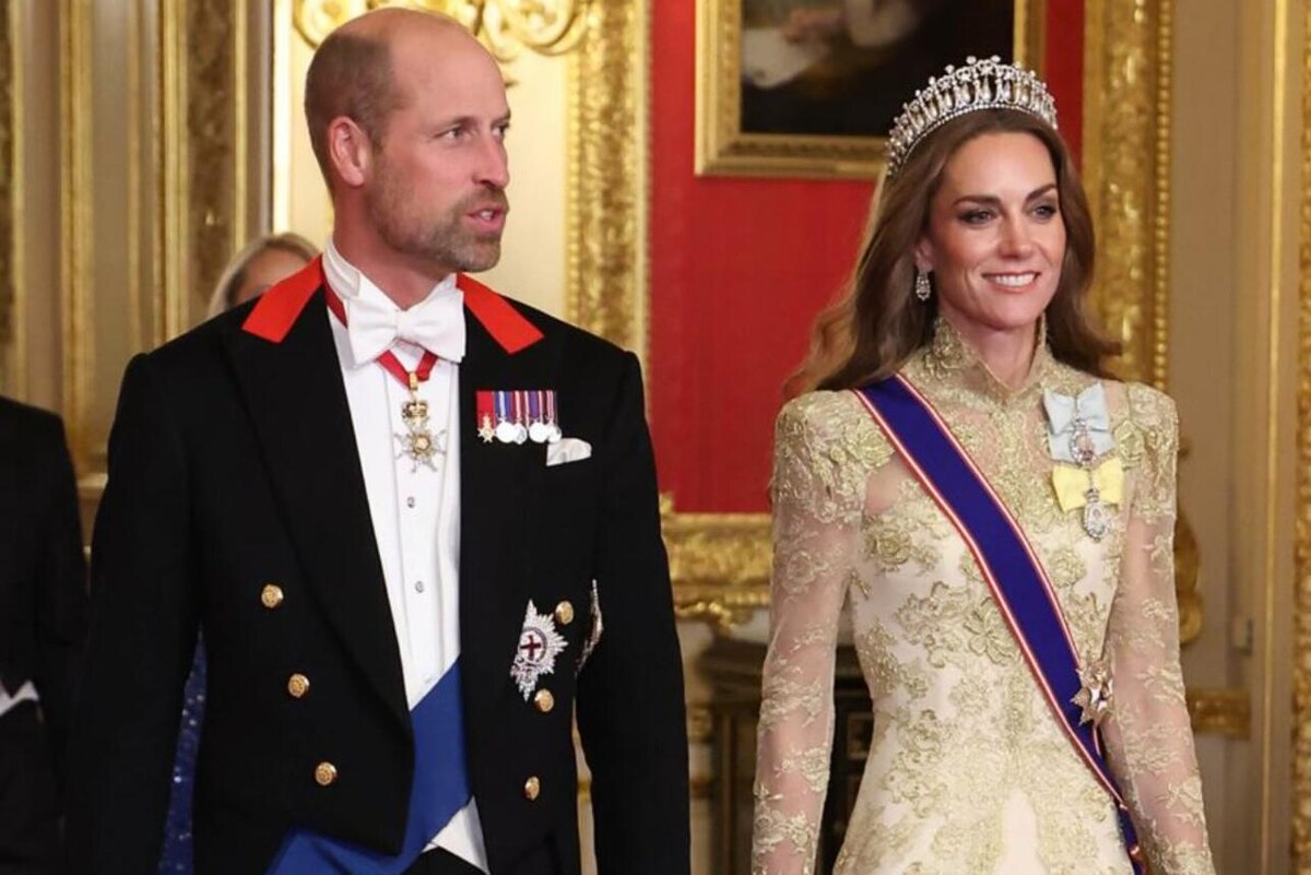    Кейт затмила всех на банкете Социальные Сети