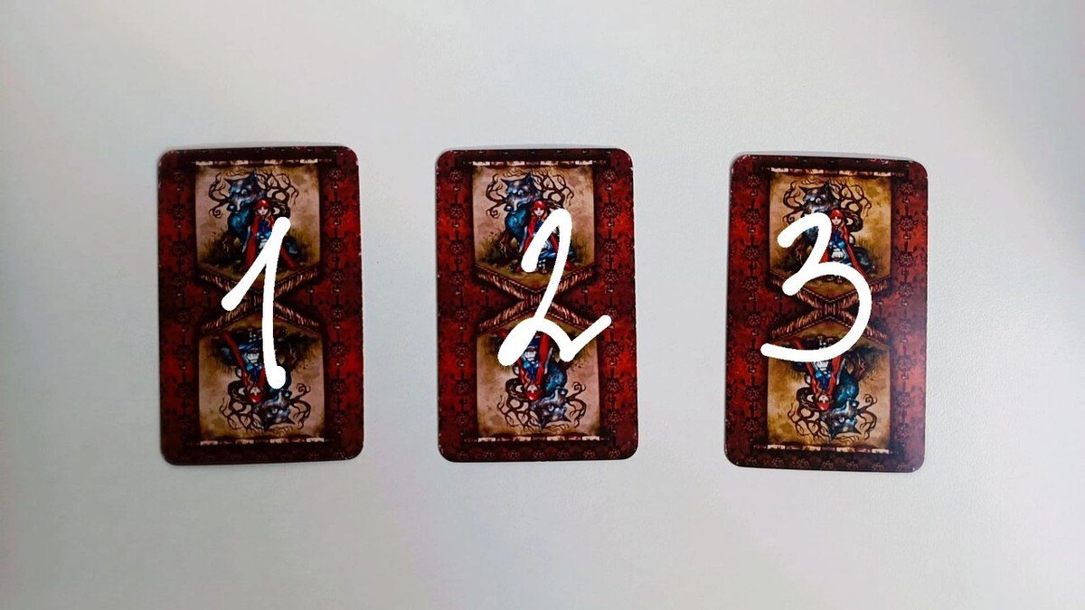 ❓Чем я могу вам помочь❓Моё имя Алия, я занимаюсь таро терапией, работаю со страхами, фобиями, тенью, через подсознание и разговор с душой Я люблю работать с бессознательным и подсознанием, просматриваю людей через видение и понимание мужской и женской психологии. Помогу пережить развод, выход из тяжёлых отношений, наладить семью, встретить новую любовь. А еще я люблю тему денег и бизнеса, регулярно провожу консультации по поводу реализации себя, поиска себя, и тд увеличения дохода в разы. Помогаю выйти из застоя, понять в чем ваш путь, где вы остановились, как понять и найти себяПоддержать канал, ваша благодарность 🙏Связаться со мной 8 982 494 04 24