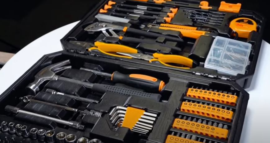 DEKO Набор инструментов для ремонта 196 шт