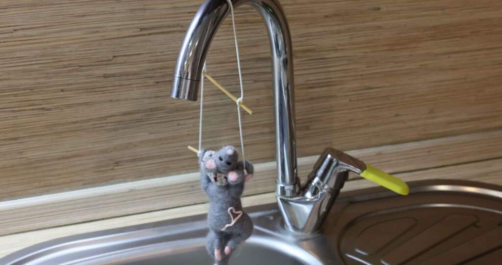В нескольких районах Таганрога из-за аварий ограничено водоснабжение