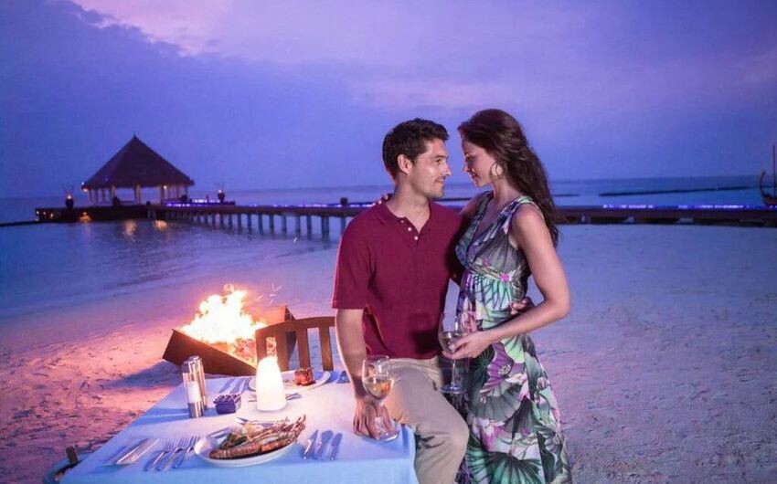
Романтические ужины под звёздами на Мальдивском острове