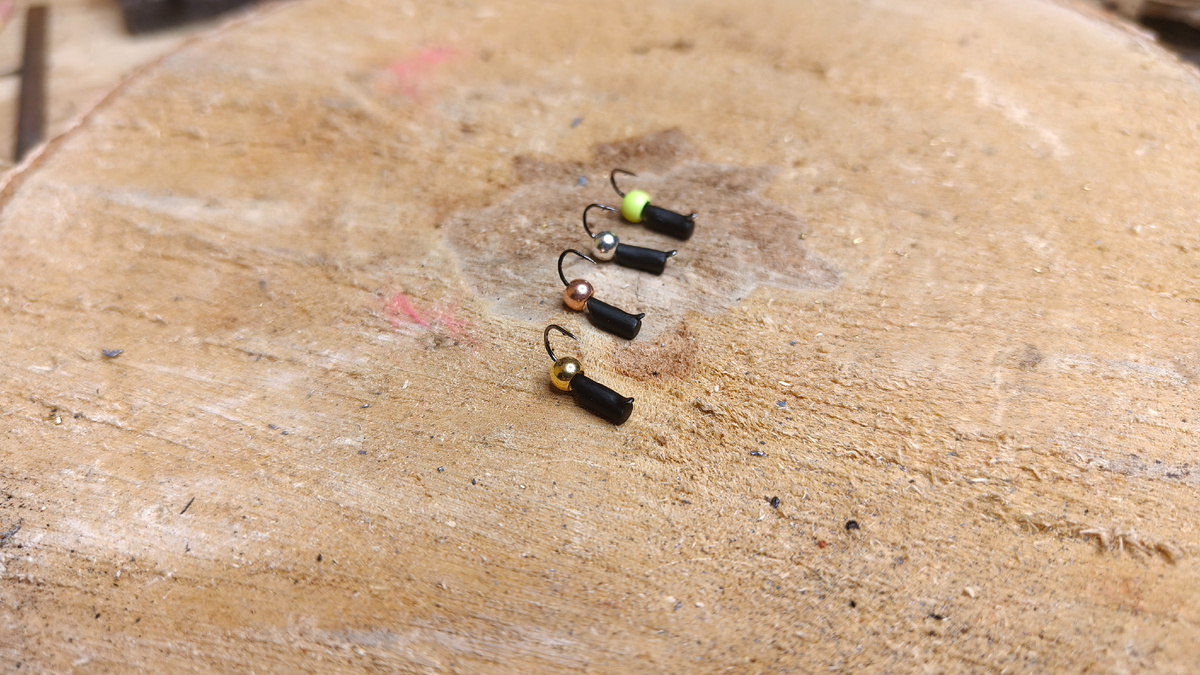 Уловистая безмотылка