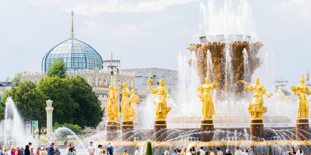 Фонтан «Дружба народов»: история одного из главных символов ВДНХ