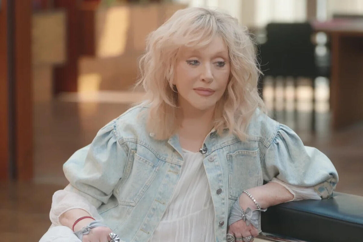    Алла Пугачева кадр YouTube