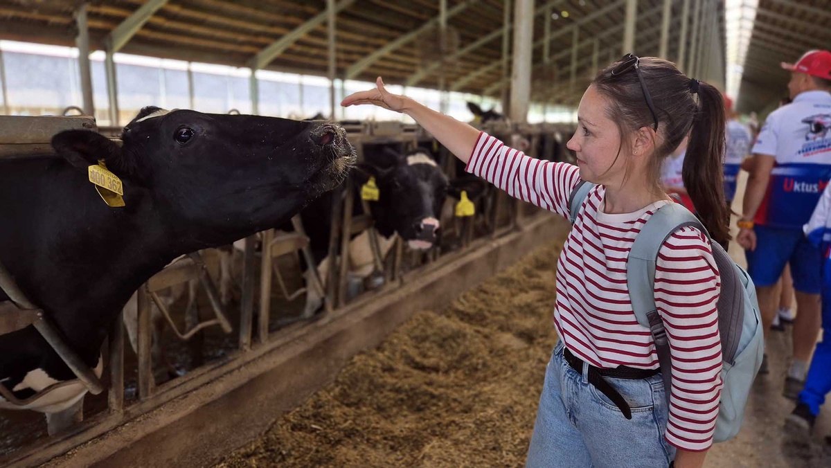 В 2013 году компания "ЭкоНива" создала собственный экскурсионный проект, чтобы увлекать детей сельским хозяйством и показывать взрослым, как производятся продукты, которые мы едим