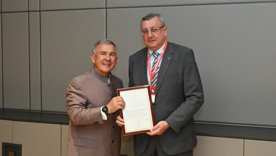    Фото: пресс-служба раиса РТ