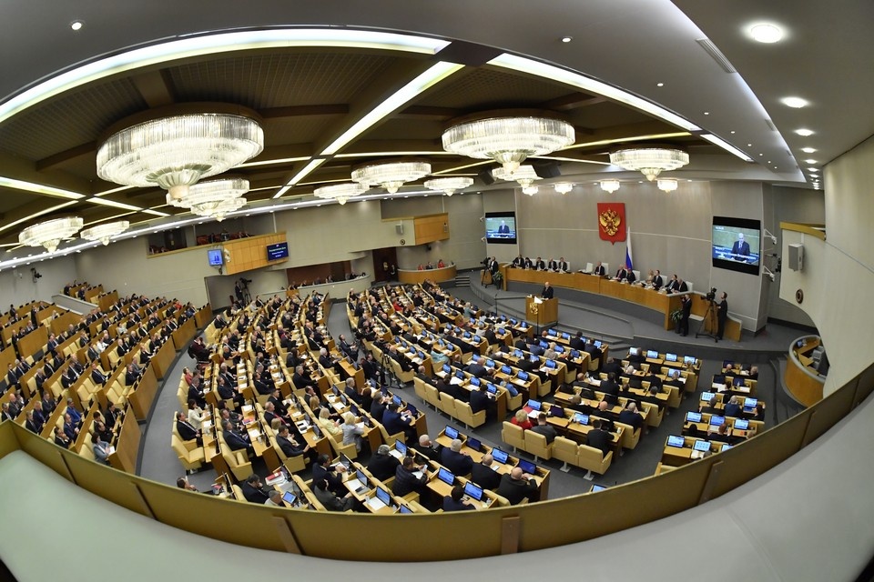    Депутат Арефьев предложил отключать интернет в России по выходным Владимир ВЕЛЕНГУРИН
