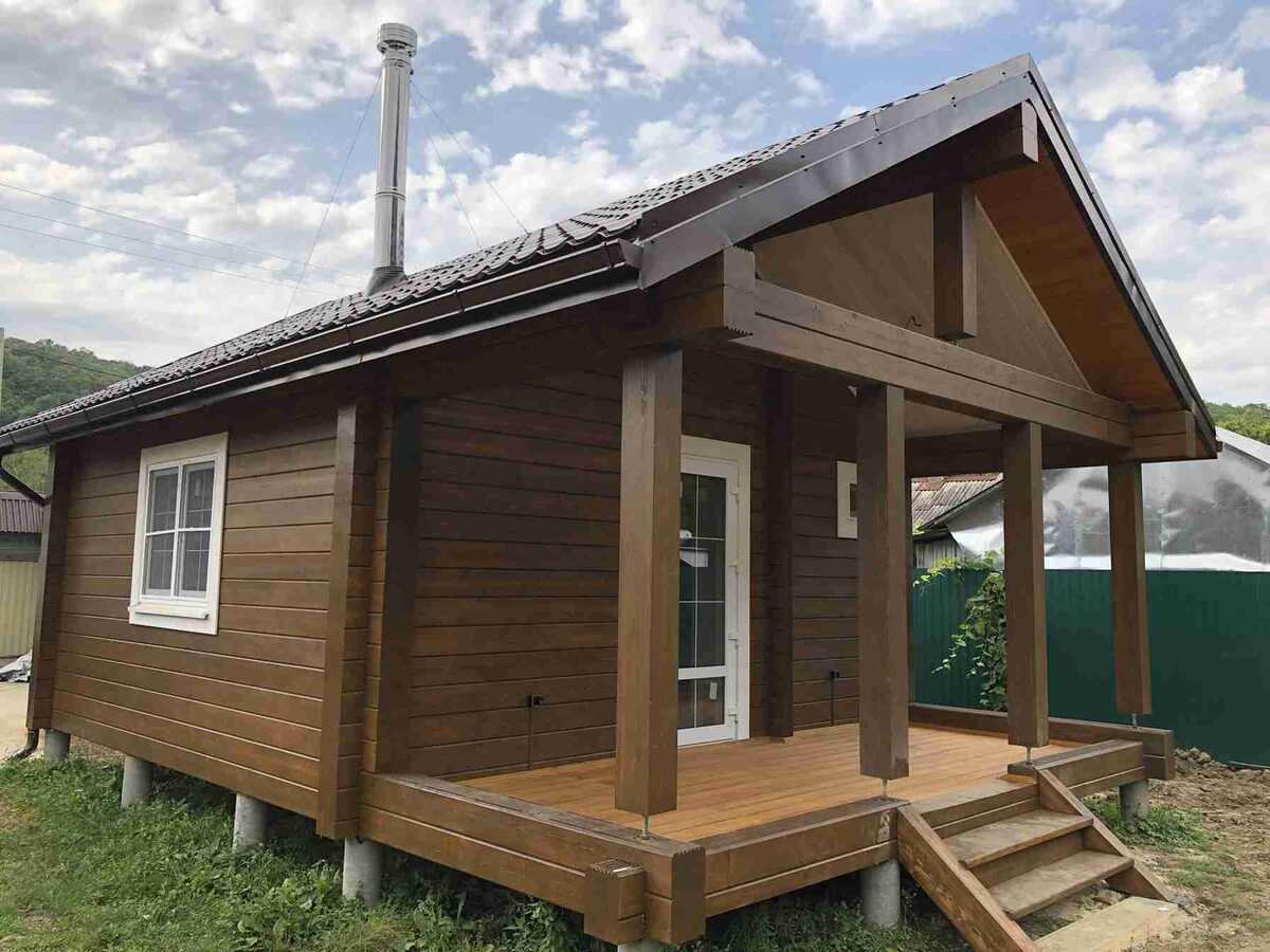 На фото: работа компании WOOD HOME