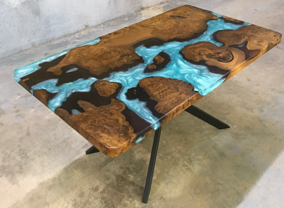 Объемная заливка эпоксидной смолы