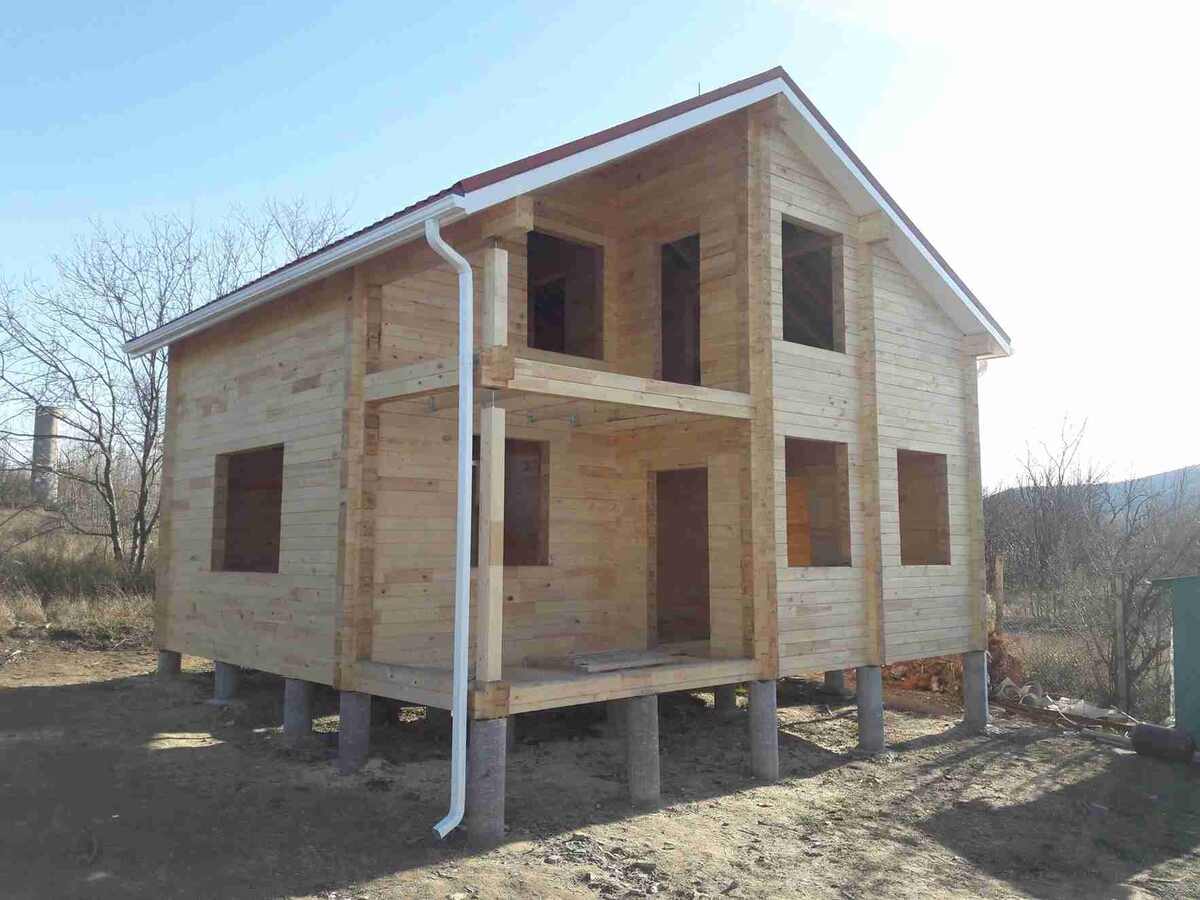 На фото: работа компании WOOD HOME